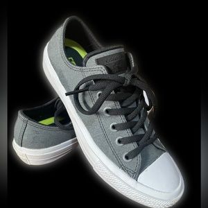 Dark Grey ⭐️ CONVERSE 🏀